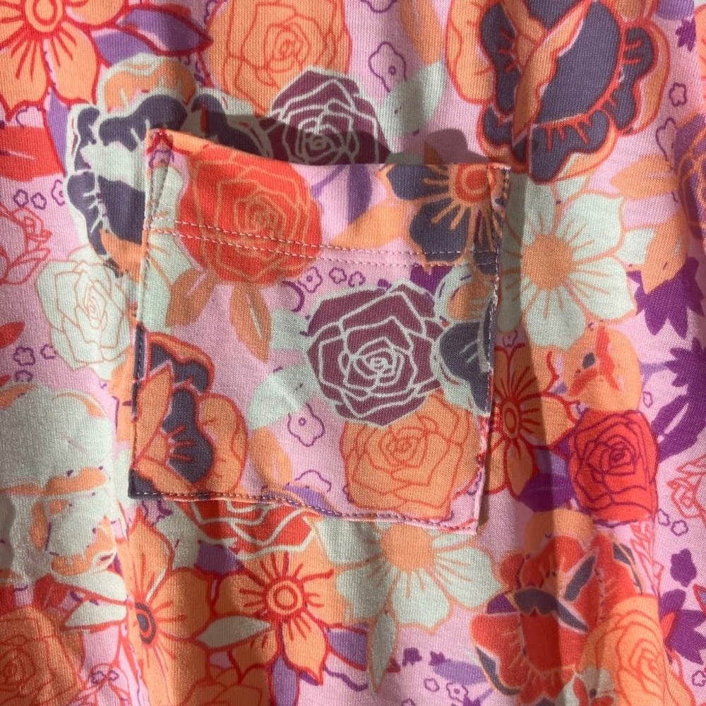 NWT XS LuLaRoe Carly Hi Low Swing Dress Pastel Floral Print Silky Material - Picture 2 of 2